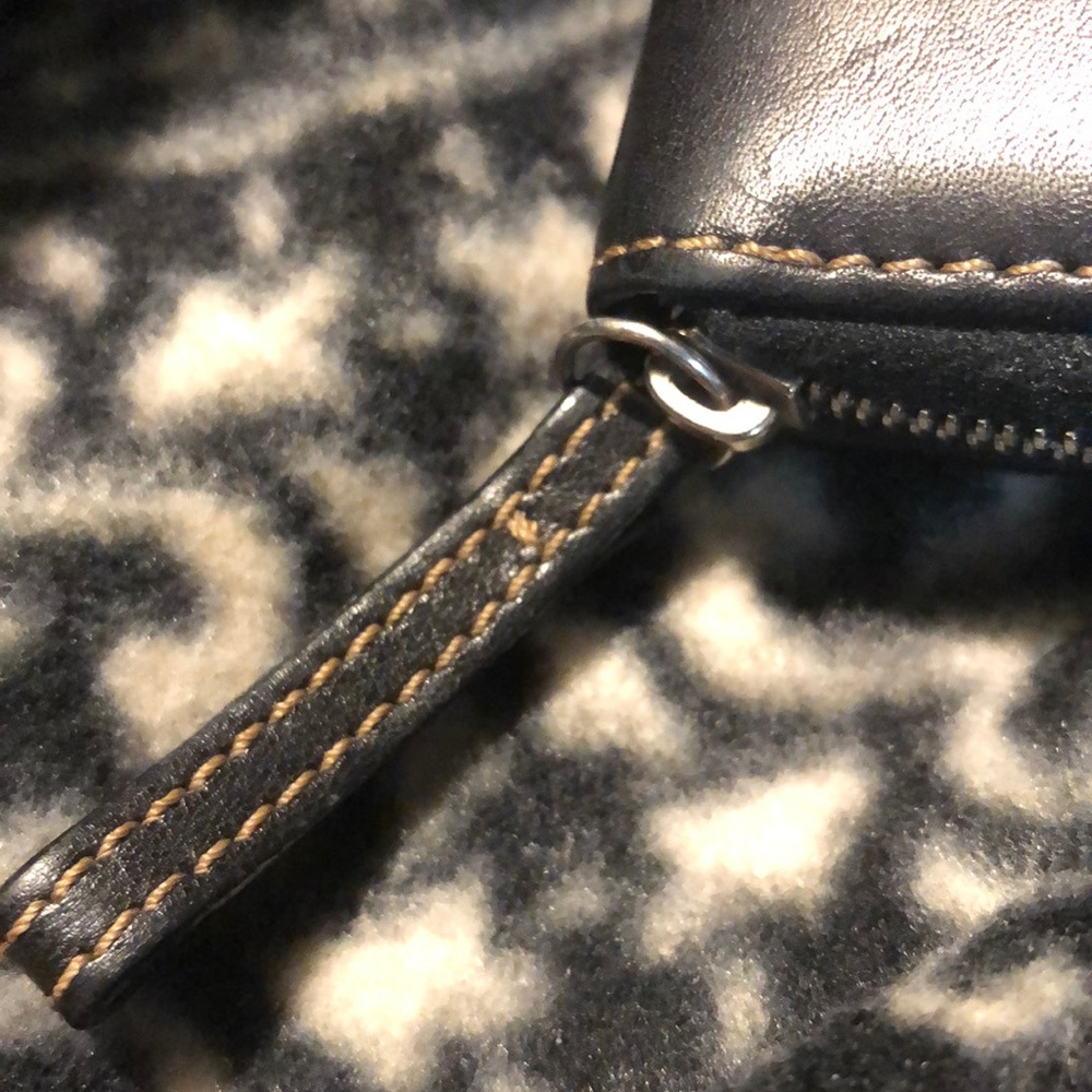 Coach Wallet - Picture 7 of 8